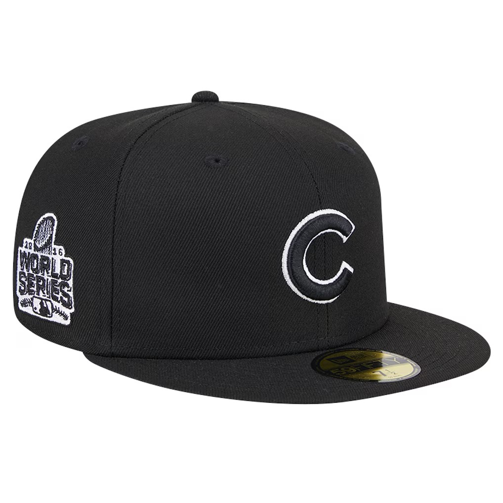 New Era 59FIFTY Cubs Black Cap with 2016 World Series patch